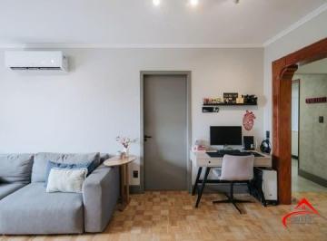 Apartamento · 75m² · 2 Quartos · 1 Vaga · Apartamento de 2 dormitorios à venda em Higienópolis, Porto Alegre.