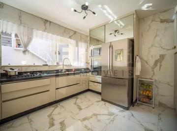 Casa · 250m² · 3 Quartos · 6 Vagas · Casa para venda em Parque Nova Jandira de 250.00m² com 3 Quartos, 3 Suites e 6 Garagens