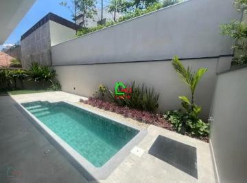 Casa · 300m² · 3 Quartos · 4 Vagas · Casa de Condomínio para alugar em Pinheirinho de 300.00m² com 3 Quartos, 3 Suites e 4 Garagens