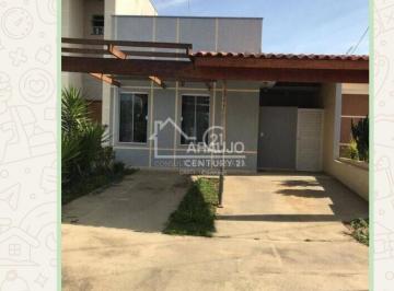 11ceca37-4d8b-4571-ab34-0c9154efd575 · Casa à venda - no Condomínio Horto Florestal II