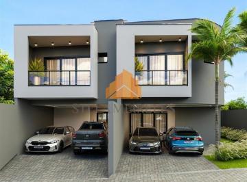 Casa · 136m² · 3 Quartos · 2 Vagas · Casa moderna, ampla, arejada, 3 quartos, suíte, 2 vagas de garagem no bairro Epirito Santo