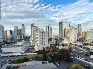 Apartamento · 62m² · 2 Quartos · 1 Vaga · Apartamento no Centro