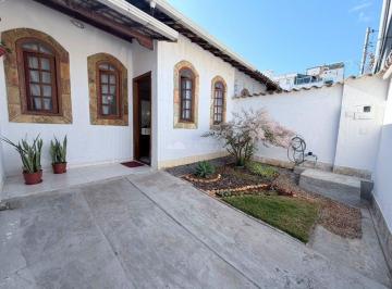 3873_i98l119h5FQ2asEI6Q_38736a75df06ab267.jpg · Casa 2 quartos 83m² - Santa Mônica.