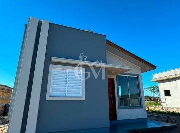 Casa · 46m² · 2 Quartos · Casa no Loteamento Moinho de Vento.