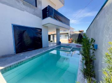 Casa · 277m² · 3 Quartos · 4 Vagas · Residência de alto padrão em fase final de constru