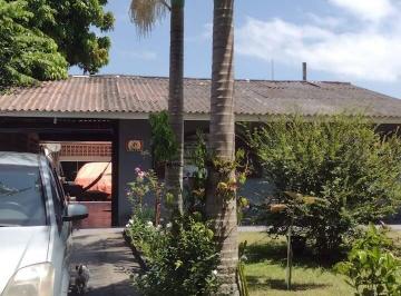 Casa · 350m² · 7 Quartos · 5 Vagas · Casa para venda em Perequê de 350.00m² com 7 Quartos, 3 Suites e 5 Garagens