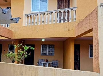 Casa de 3 quartos, Matinhos · Sobrado para venda em Riviera I de 78.00m² com 3 Quartos, 1 Suite e 1 Garagem