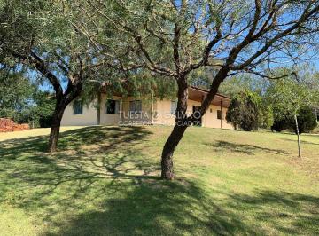 Terreno · 4980m² · 3 Quartos · 2 Vagas · Chácara para venda em Fazendinha de 4980.00m² com 3 Quartos, 1 Suite e 2 Garagens