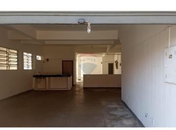 Comercial · 178m² · 3 Vagas · Galpão / Depósito / Armazém para alugar em Vila Santa Catarina de 178.00m² com 3 Garagens