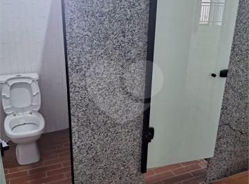 Comercial · 312m² · 4 Vagas · Prédio Comercial para alugar em Bairro Inválido de 312.00m² com 4 Garagens