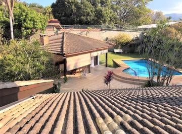 Casa · 350m² · 4 Quartos · 4 Vagas · Casa para venda em Jardim Santa Teresa de 350.00m² com 4 Quartos, 2 Suites e 4 Garagens
