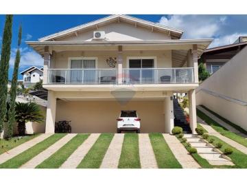 Casa · 319m² · 3 Quartos · Casa de Condomínio para venda em Residencial Colinas De São Francisco de 319.00m² com 3 Quartos e 3
