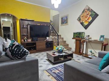 Casa · 237m² · 4 Quartos · 2 Vagas · Sobrado para venda em Cooperativa de 237.00m² com 4 Quartos e 2 Garagens