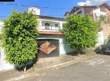 Casa · 309m² · 5 Quartos · 6 Vagas · Sobrado para venda em Vila Galvão de 309.00m² com 5 Quartos, 5 Suites e 6 Garagens
