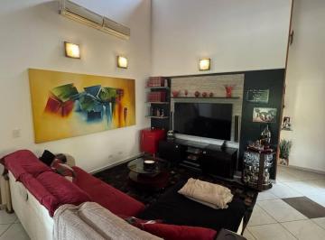 Casa · 260m² · 4 Quartos · Casa de Condomínio para venda em Jardim Do Ribeirão Ii de 260.00m² com 4 Quartos e 2 Suites