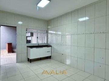 Casa · 108m² · 2 Quartos · 2 Vagas · Casa para alugar em Jardim Rêmulo Zoppi de 108.06m² com 2 Quartos e 2 Garagens