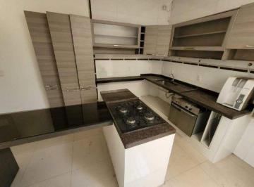 Casa · 163m² · 3 Quartos · 2 Vagas · Casa para alugar em Bela Vista de 163.00m² com 3 Quartos, 3 Suites e 2 Garagens