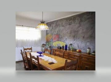 Casa · 240m² · 3 Quartos · 4 Vagas · Sobrado para venda em Rudge Ramos de 240.00m² com 3 Quartos, 1 Suite e 4 Garagens