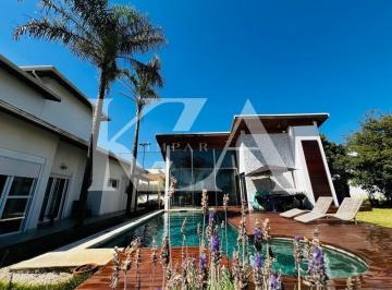 Casa · 421m² · 4 Quartos · 3 Vagas · Casa para venda em Residencial Dos Lagos de 421.00m² com 4 Quartos, 2 Suites e 3 Garagens