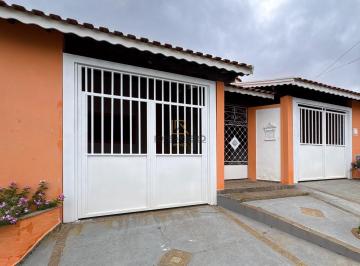 Casa · 202m² · 4 Quartos · 2 Vagas · Casa para venda em Altos Do Paraíso de 202.00m² com 4 Quartos, 2 Suites e 2 Garagens