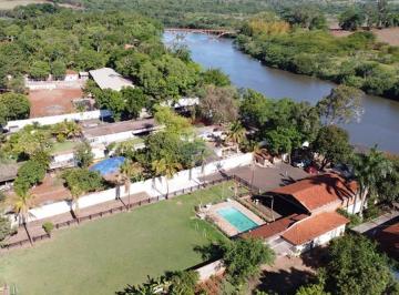 Terreno · 168m² · 4 Quartos · 35 Vagas · Chácara para venda em Centro de 168.00m² com 4 Quartos, 1 Suite e 35 Garagens