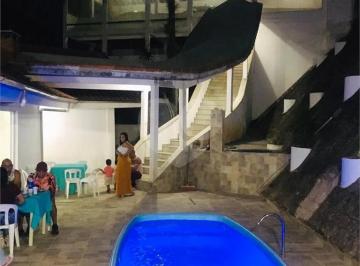 Casa · 600m² · 3 Quartos · 6 Vagas · Sobrado para venda em Dos Finco de 600.00m² com 3 Quartos, 3 Suites e 6 Garagens