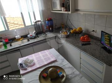 Apartamento · 65m² · 2 Quartos · 1 Vaga · Apartamento para venda em Utinga de 65.00m² com 2 Quartos, 1 Suite e 1 Garagem