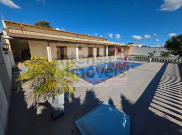 Terreno · 1060m² · 2 Quartos · 5 Vagas · Chácara para venda em Parque Residencial Helvetia de 1060.00m² com 2 Quartos e 5 Garagens
