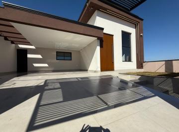 Casa · 245m² · 3 Quartos · 4 Vagas · Casa para venda em Vila Joana de 245.00m² com 3 Quartos, 1 Suite e 4 Garagens