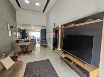 Casa · 114m² · 2 Quartos · Casa de Condomínio para venda em Condomínio Horto Florestal de 114.12m² com 2 Quartos e 1 Suite