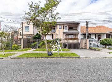 Casa · 366m² · 4 Quartos · 4 Vagas · Sobrado para venda em Água Verde de 366.00m² com 4 Quartos, 1 Suite e 4 Garagens