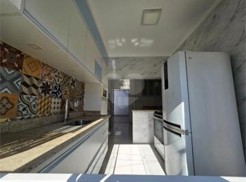 Casa · 210m² · 2 Quartos · 2 Vagas · Sobrado para venda em Jardim Das Maravilhas de 210.00m² com 2 Quartos e 2 Garagens