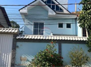 Casa · 220m² · 3 Quartos · 2 Vagas · Casa de Condomínio para venda em Taquara de 220.00m² com 3 Quartos, 3 Suites e 2 Garagens