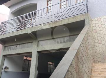 Casa · 250m² · 3 Quartos · 3 Vagas · Casa para venda em Jardim Utinga de 250.00m² com 3 Quartos, 1 Suite e 3 Garagens