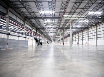 Comercial · 2806m² · 14 Vagas · Galpão / Depósito / Armazém para alugar em Ponte Alta de 2806.00m² com 14 Garagens