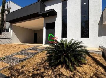 Casa · 300m² · 3 Quartos · 4 Vagas · Casa de Condomínio para venda em Jardim Do Lago de 300.00m² com 3 Quartos, 3 Suites e 4 Garagens