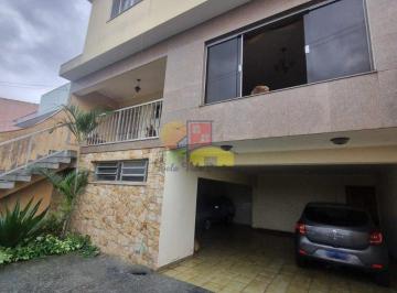 Casa · 320m² · 4 Quartos · 5 Vagas · Sobrado para venda em Vila Aquilino de 320.00m² com 4 Quartos, 1 Suite e 5 Garagens
