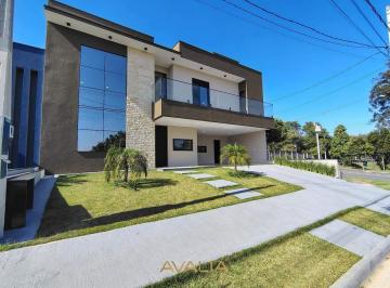 Casa · 240m² · 3 Quartos · 4 Vagas · Casa de Condomínio para venda em Residencial Milano de 240.00m² com 3 Quartos, 3 Suites e 4 Garagens