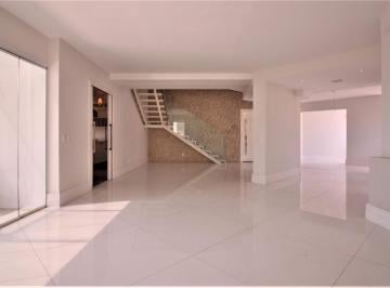 Apartamento · 250m² · 3 Quartos · 4 Vagas · Cobertura para venda e aluguel em Vila Nova Conceição de 250.00m² com 3 Quartos, 3 Suites e 4 Garage