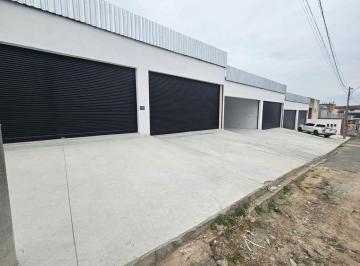 Comercial · 450m² · 3 Vagas · Loja para venda em Parque Hotel de 450.00m² com 3 Garagens