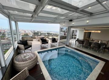 Apartamento · 313m² · 3 Quartos · 3 Vagas · Cobertura para venda e aluguel em Batel de 313.00m² com 3 Quartos e 3 Garagens