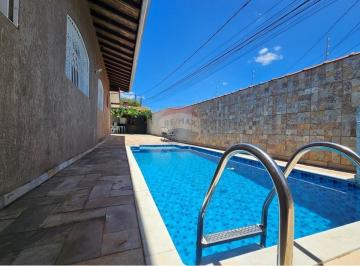 Casa · 151m² · 3 Quartos · 4 Vagas · Casa para venda em Jardim Maria Do Carmo de 151.00m² com 3 Quartos, 1 Suite e 4 Garagens
