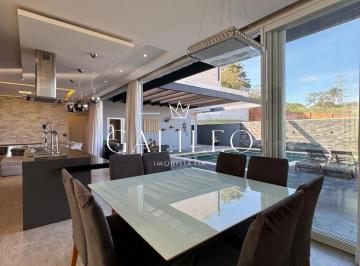 Casa · 362m² · 4 Quartos · 3 Vagas · Casa para alugar em Parque Cecap de 362.00m² com 4 Quartos, 4 Suites e 3 Garagens