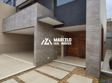 Casa · 240m² · 3 Quartos · 4 Vagas · Casa para venda em Boa Vista de 240.00m² com 3 Quartos, 2 Suites e 4 Garagens