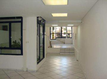 Comercial · 62m² · Loja para alugar em Condomínio Centro Comercial Alphaville de 62.00m²
