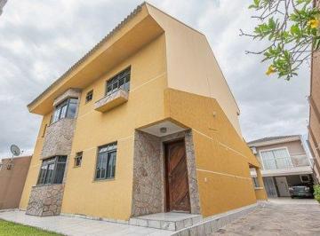 Casa · 226m² · 4 Quartos · 6 Vagas · Casa para venda em Fanny de 226.00m² com 4 Quartos, 1 Suite e 6 Garagens