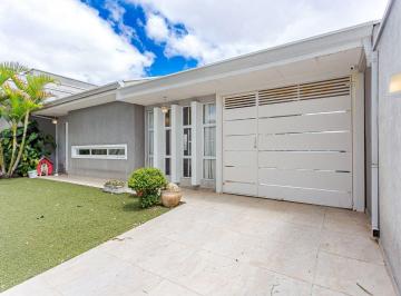 Casa · 240m² · 4 Quartos · 5 Vagas · Casa para venda em Boqueirão de 240.00m² com 4 Quartos, 2 Suites e 5 Garagens