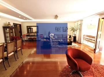 Casa · 744m² · 4 Quartos · 6 Vagas · Casa de Alto Padrão com Piscina e Amplo Terreno no Jardim Brasil - Jundiaí