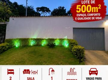 Casa de 2 quartos, Esmeraldas · Linda Casa com Piscina, Ampla Varanda e 5 Vagas