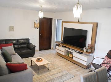Casa de 3 quartos, Taguatinga · Casa à venda em Taguatinga Norte – Excelente oportunidade com imóvel nos fundos.